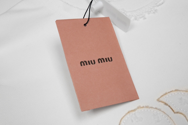 ブランドパーカー内部構造